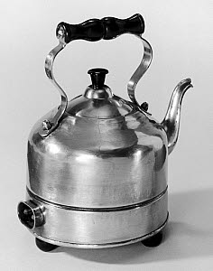 10182307
Swan' electric kettle, 1921-1922.