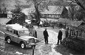 10322740
&copy; Manchester Daily Express
Farm murder scene, 1980s.