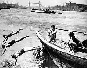 10249949
© NMeM Daily Herald Archive
Boys swimming in the River Thames at Rotherhithe, London, 26 July 1934. 10249949
© NMeM Daily Herald Archive
Boys swimming in the River Thames at Rotherhithe, London, 26 July 1934.