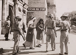 10461956
&copy; NMeM Daily Herald Archive
British troops at Jaffa Gate, Jerusalem, 1938.