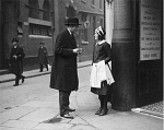 10315361
&copy; NMeM Daily Herald Archive
Reporter interviewing a waitress, 27 April 1931.