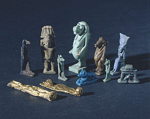 10328387
&copy; Science Museum
Amulets, Egyptian, c 4000 BC-30 AD.