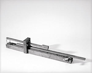 10300609
First morse telegraph, 1835.