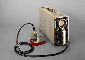 10228925
&copy; Science Museum
Ultrasonic flaw detector, 1959-1960.