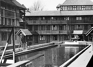10318650
&copy; NMeM Daily Herald Archive
Flats and bathing pool, Tudor Court, Brixton Hill, London, 9 May 1935.