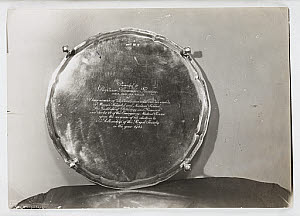 10432558
&copy; NMeM Daily Herald Archive
'Presentation to Sir Alexander Fleming', 1943.