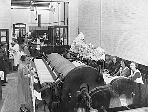 10446358
&copy; National Railway Museum
Ironing room at Wolverton works, 1933