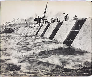 10403981
&copy; Science Museum Pictorial
North side of the Aswan Dam, Egypt, during construction, July 1900.