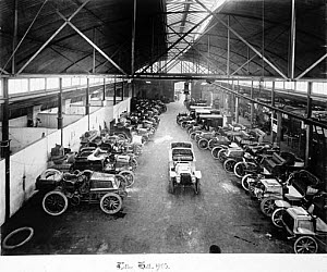 10316386
&copy; Science Museum Archive
C S Rolls' car showroom, Lillie Hall, Fulham, London, 1903.