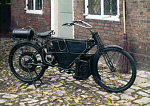 10221434
© Science Museum
Pearson and Cox 3 hp steam bicycle, 1912. 10221434
© Science Museum
Pearson and Cox 3 hp steam bicycle, 1912.