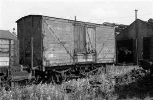 10449600
&copy; National Railway Museum
Box van, 1967.