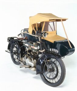 10306454
&copy; Science Museum
BSA motorcycle and sidecar, 1922.