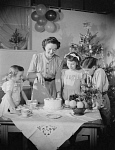 10429563
&copy; NMPFT - Photographic Advertising
Family at Christmas, 1955.