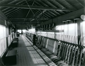 10325890
&copy; National Railway Museum
LNWR signal cabin no 1, Rugby, Warwickshire, 8 September 1898.